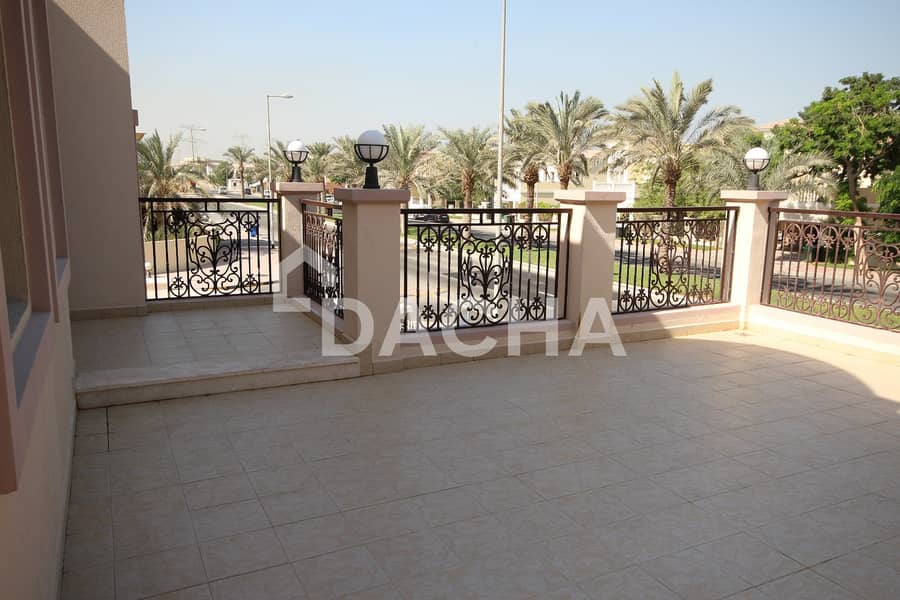 Vacant | Huge Corner Plot | Pristine Home - Image 11