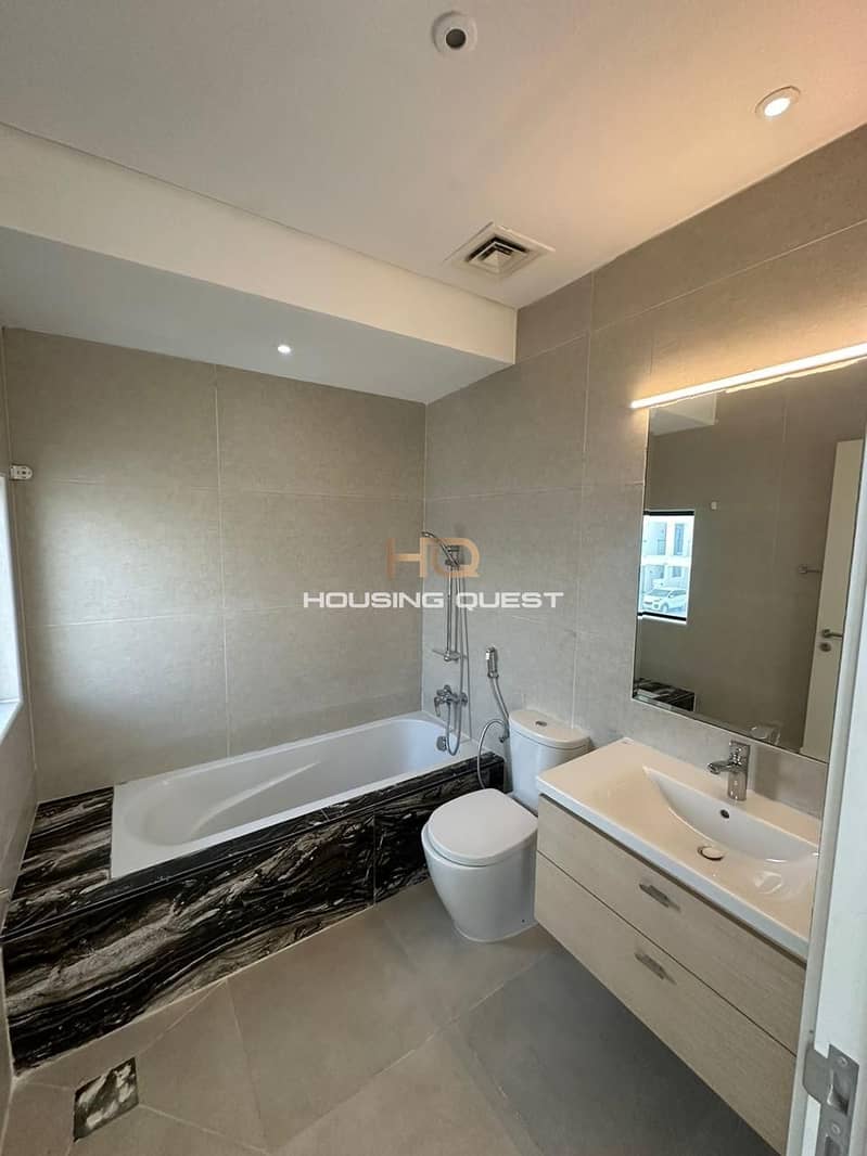 3 Bed + Maid | Big Lay out | Damac Hills Community - Image 7