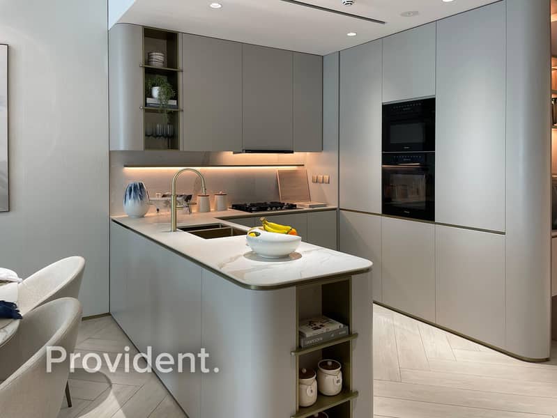 Luxury Living | Waterfront Lifestyle | Exclusive - Image 17