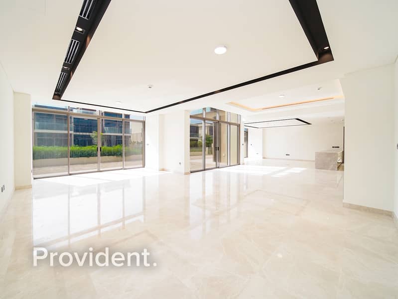 Large Layout | Vacant | Close To Amenities - Image 10