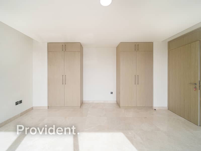 Large Layout | Vacant | Close To Amenities - Image 36