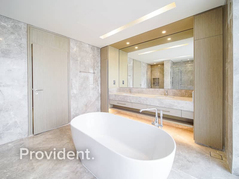 Large Layout | Vacant | Close To Amenities - Image 44