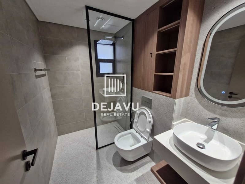 Modern 4 Bed Independent Villa | Private Pool | Near the Beach - Image 11