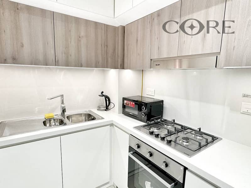 DT SKYLINE VIEW | FURNISHED