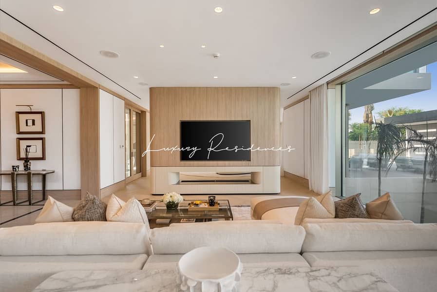 **Elegant Ultra Luxury Turnkey Mansion** - Image 15