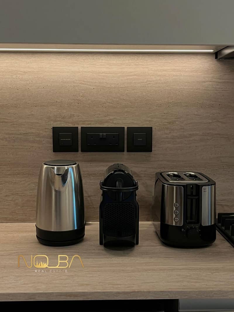 Stylish Furnished Apartment | Canal-Facing | Prime Area - Image 12