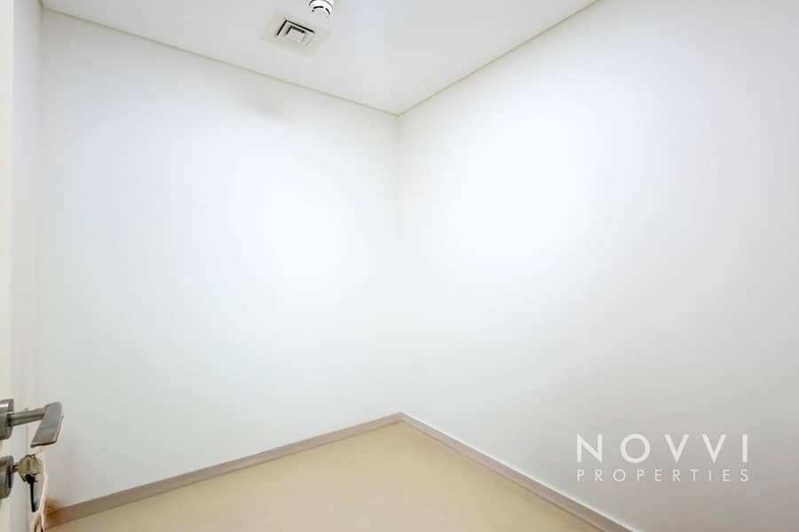 Upgraded | High End Appliances | Walk-in Closet - Image 15