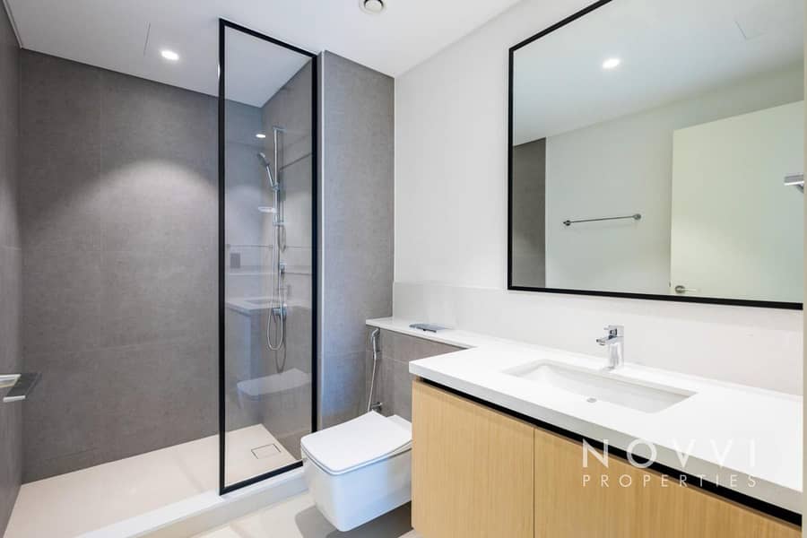 Upgraded | High End Appliances | Walk-in Closet - Image 18