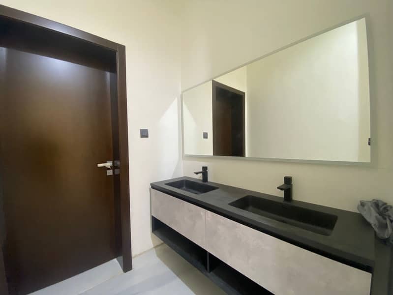Brand New | Modern 6BR Villa | Elevator | Garden - Image 19