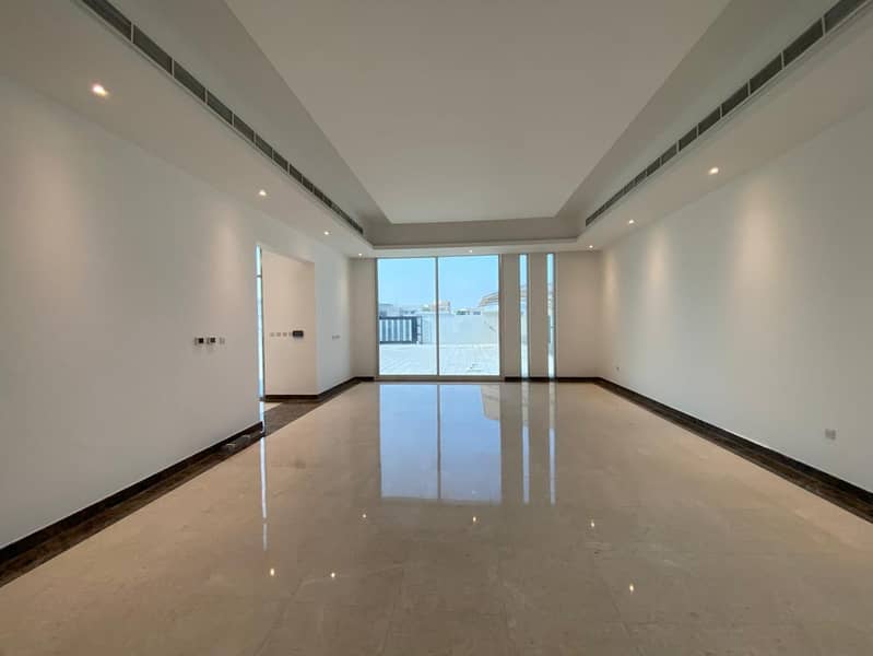 6-BR plus Maids |Garden | Ready To Move - Image 8