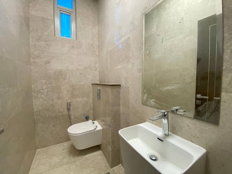 6-BR plus Maids |Garden | Ready To Move - Image 16