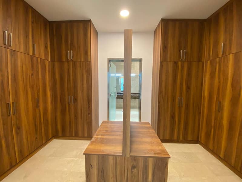 6-BR plus Maids |Garden | Ready To Move - Image 18