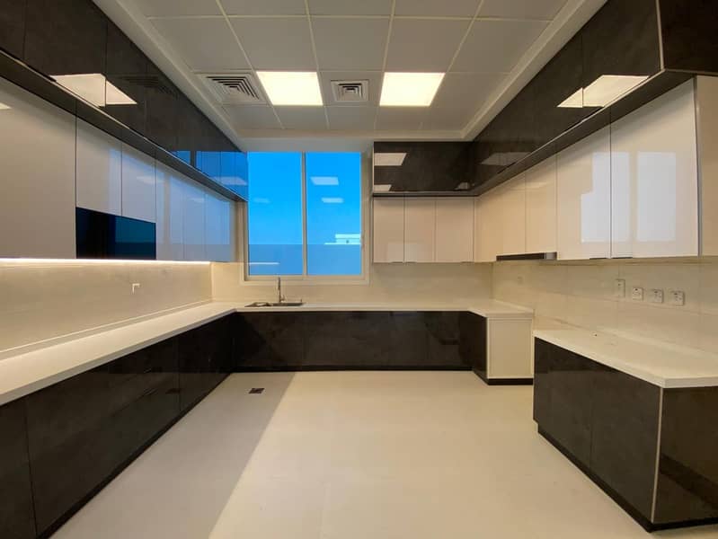 6-BR plus Maids |Garden | Ready To Move - Image 20