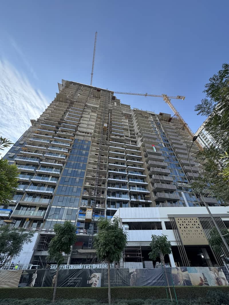 CLOSE TO OP/BURJ VIEW