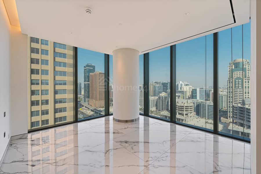 Luxurious BR | Brand New | Smart Home