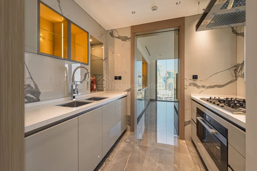 Luxurious BR | Brand New | Smart Home - Image 9