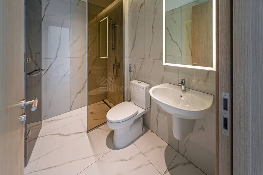 Luxurious BR | Brand New | Smart Home - Image 16