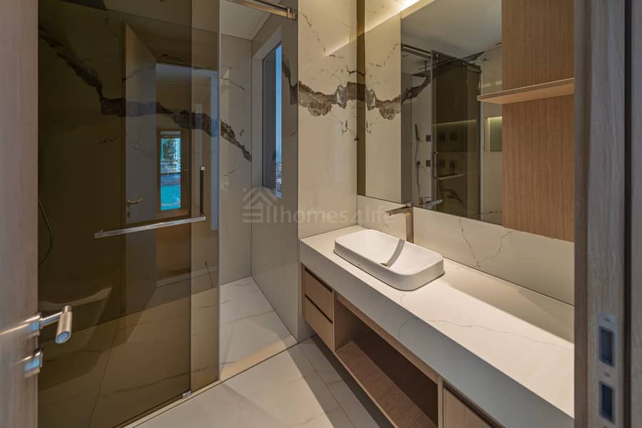 Luxurious BR | Brand New | Smart Home - Image 22