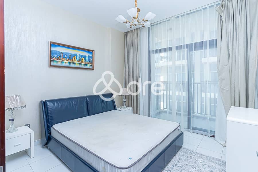 2-BR | Great Location | Low Floor | Furnished - Image 12