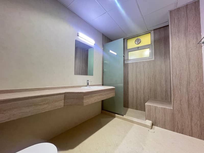 Spacious 6BR Villa | Maid Room | Al Barsha 2 - Image 13