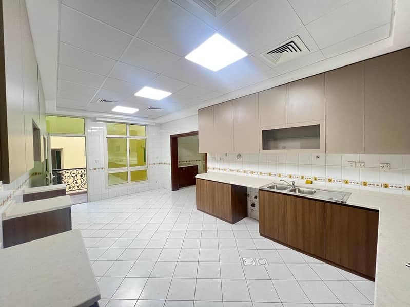 Spacious 6BR Villa | Maid Room | Al Barsha 2 - Image 19