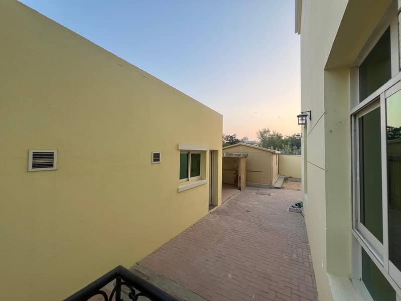 Spacious 6BR Villa | Maid Room | Al Barsha 2 - Image 21