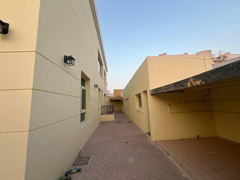 Spacious 6BR Villa | Maid Room | Al Barsha 2 - Image 22