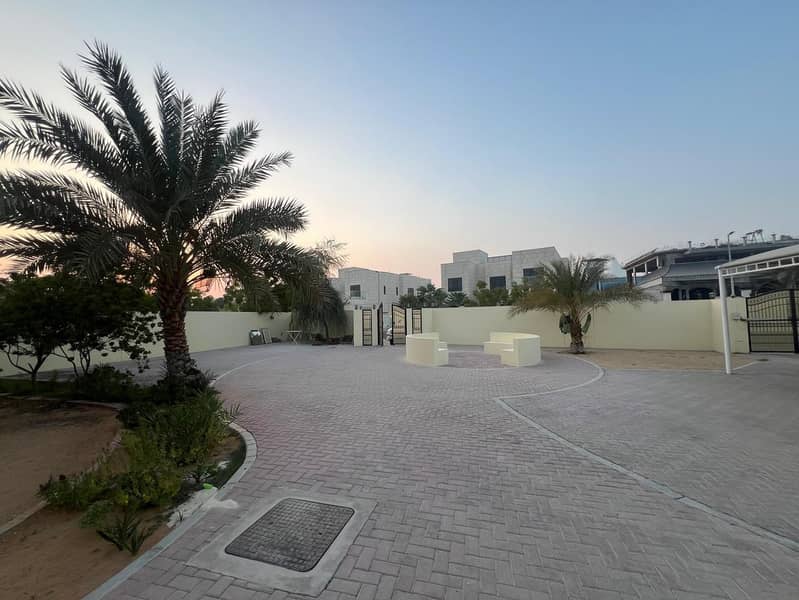 Spacious 6BR Villa | Maid Room | Al Barsha 2 - Image 26