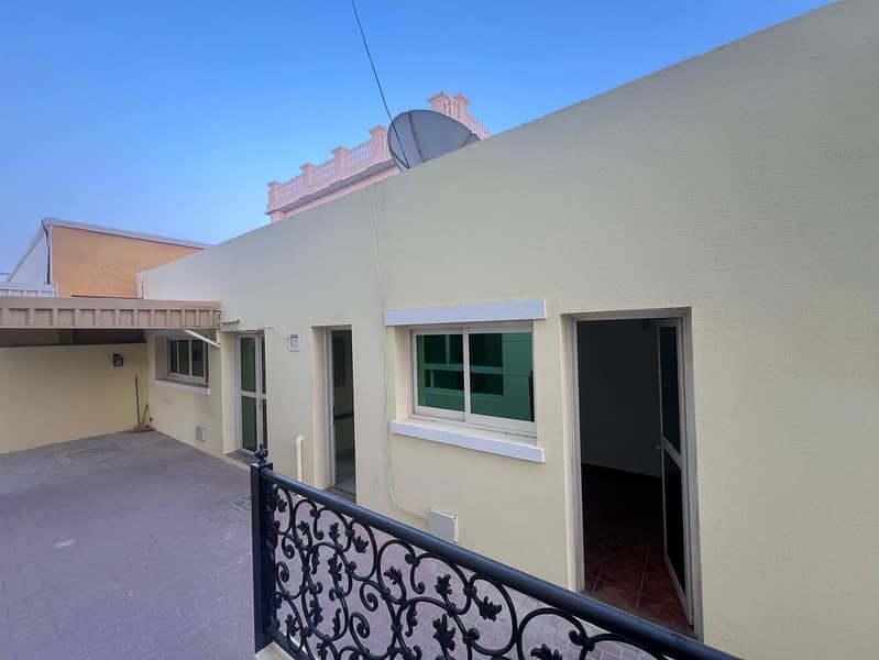 Spacious 6BR Villa | Maid Room | Al Barsha 2 - Image 27