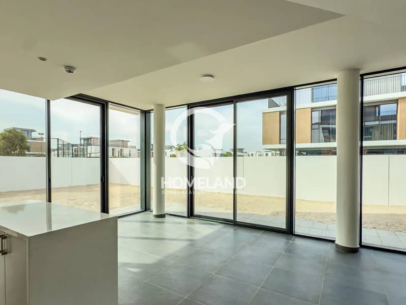 BRAND NEW I BIGGER PLOT I ULTRA LUXURY 5BR VILLA - Image 7