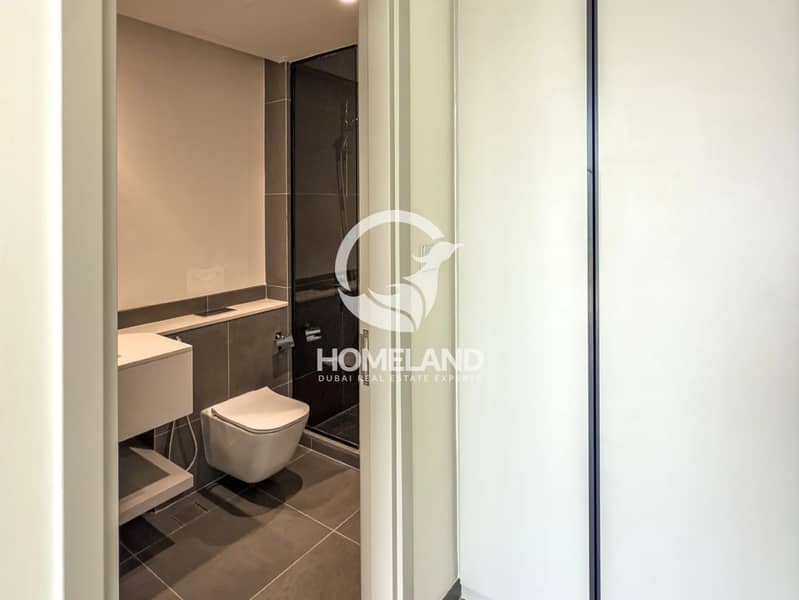 BRAND NEW I BIGGER PLOT I ULTRA LUXURY 5BR VILLA - Image 28