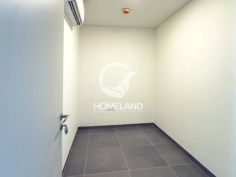 BRAND NEW I BIGGER PLOT I ULTRA LUXURY 5BR VILLA - Image 30