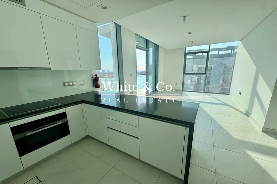 Corner Unit | Lagoon View | Brand New