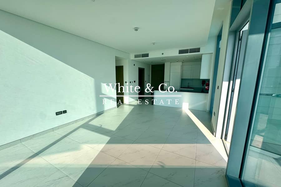 Corner Unit | Lagoon View | Brand New