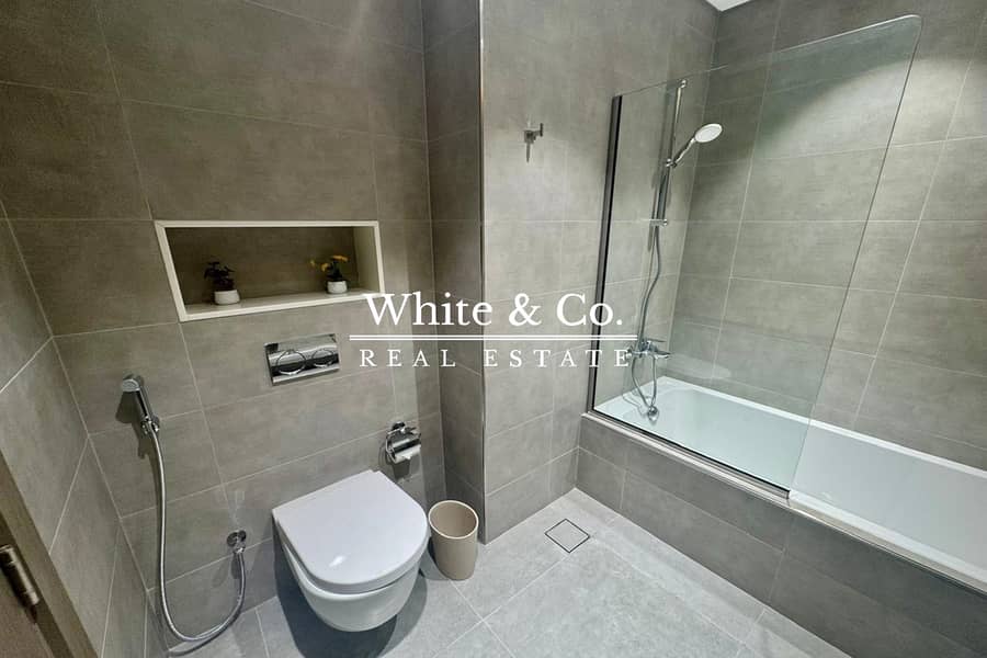 Corner Unit | Lagoon View | Brand New - Image 13