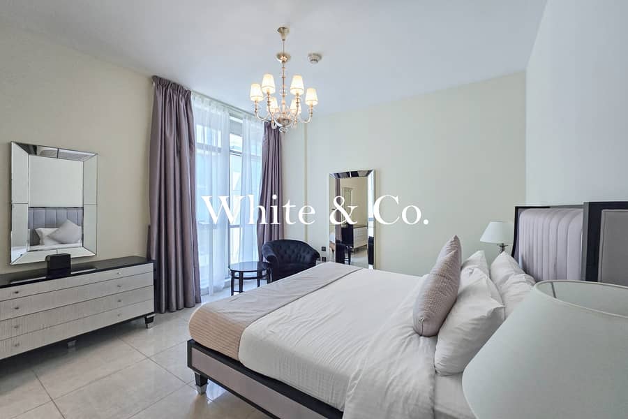 Fully Furnished |Vibrant Community |Vacant