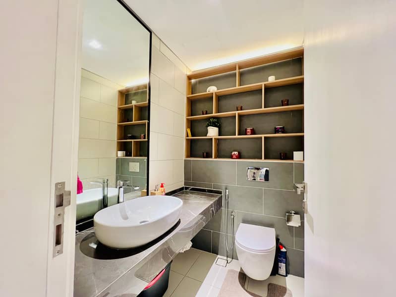 High-end amenities | 1BHK for sale | Vacant on transfer | 20 Mints away from Business bay - Image 8