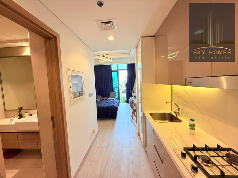 Ready to move fully furnished studio for rent just in 62k with all amenities with burj khalifa View - Image 6