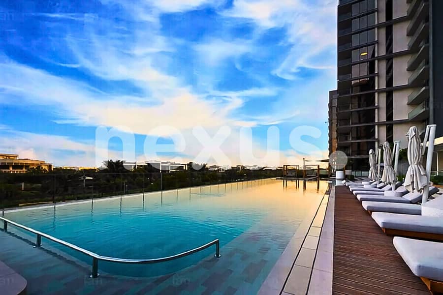 Luxury Living | Golf Course View | High Floor