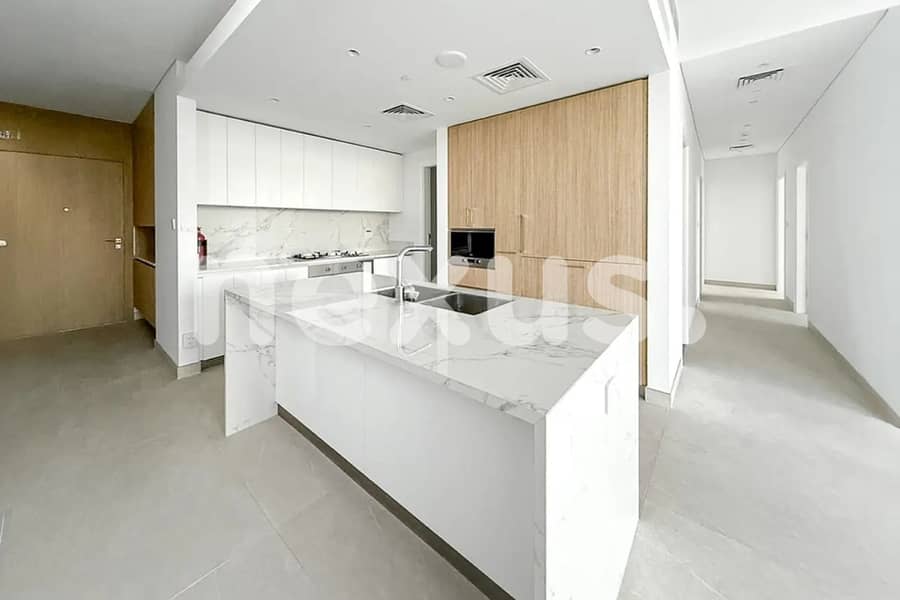 Luxury Living | Golf Course View | High Floor