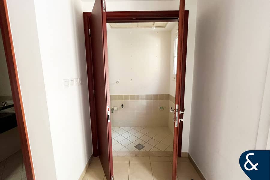 Well-maintained | Available in Jan | 3M - Image 10