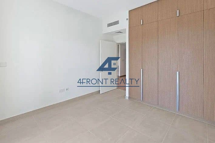 Beach Access | Huge Balcony | Spacious Layout - Image 9