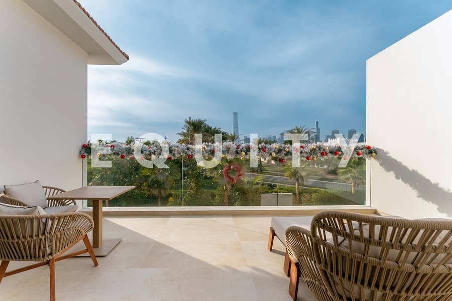 Fully Upgraded | Entertainment Foyer | Show Home - Image 29