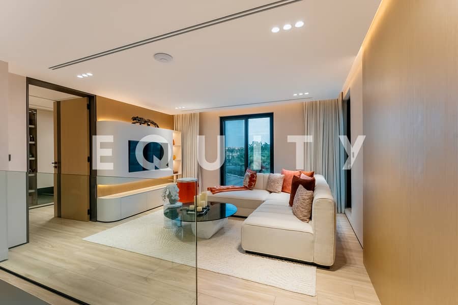 Fully Upgraded | Entertainment Foyer | Show Home - Image 15