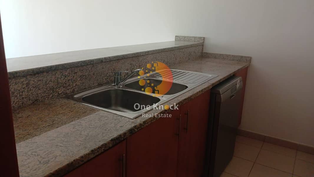 BRIGHT APARTMENT | PRIME COMMUNITY | THE GREENS - Image 11