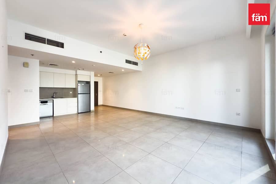 Ready to move | Appliances included | Low floor