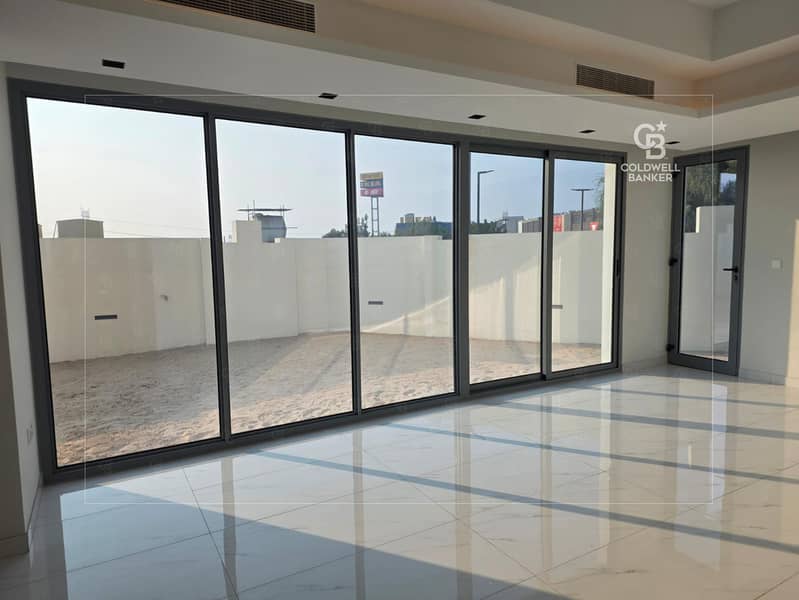 Elegant Living | Refined Brand-New Corner Unit