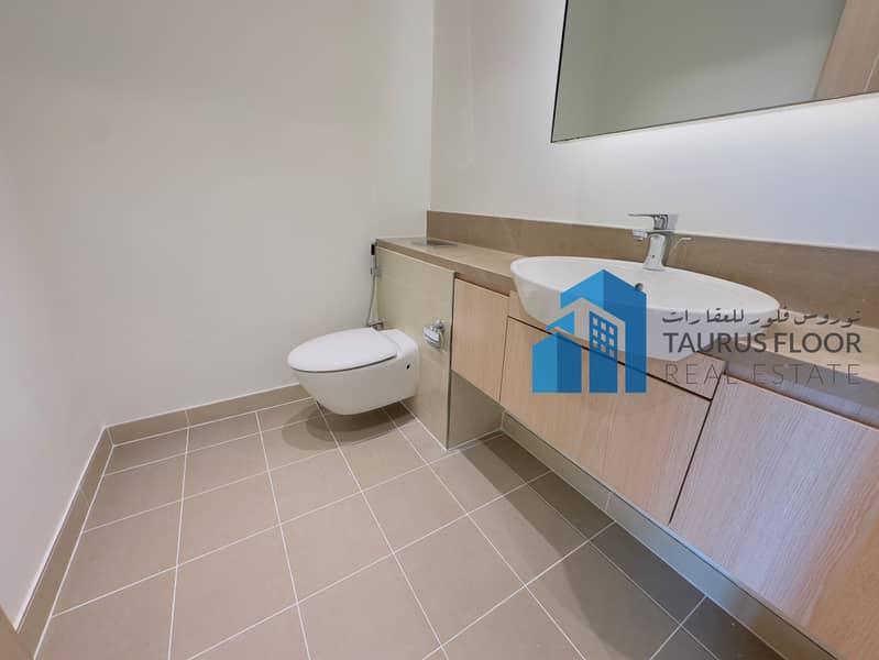 Luxury 1 BHK | Burj Khalifa View | Limited Units - Image 7