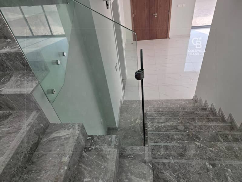 Elegant Living | Refined Brand-New Corner Unit - Image 10