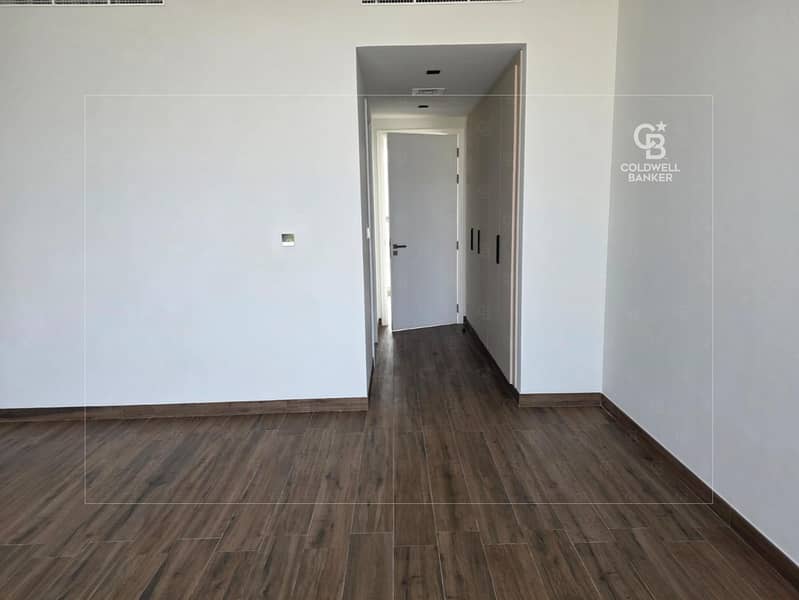 Elegant Living | Refined Brand-New Corner Unit - Image 17